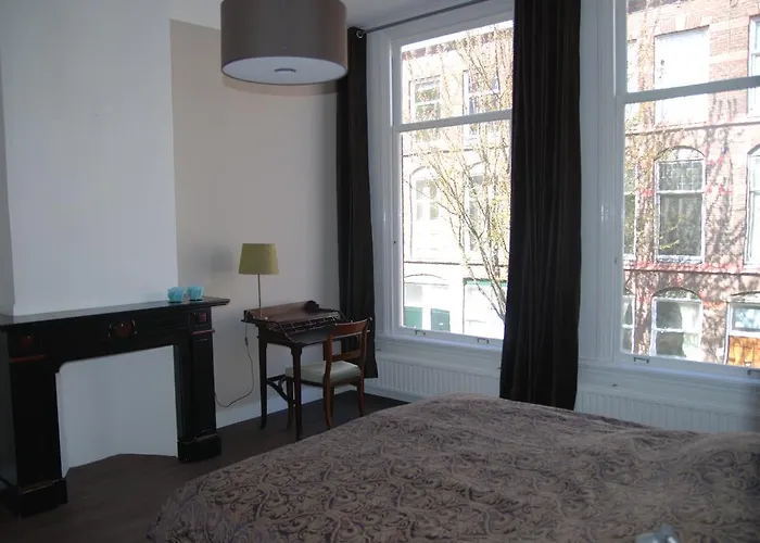 Bed&Breakfast Obrechtstraat Den Haag